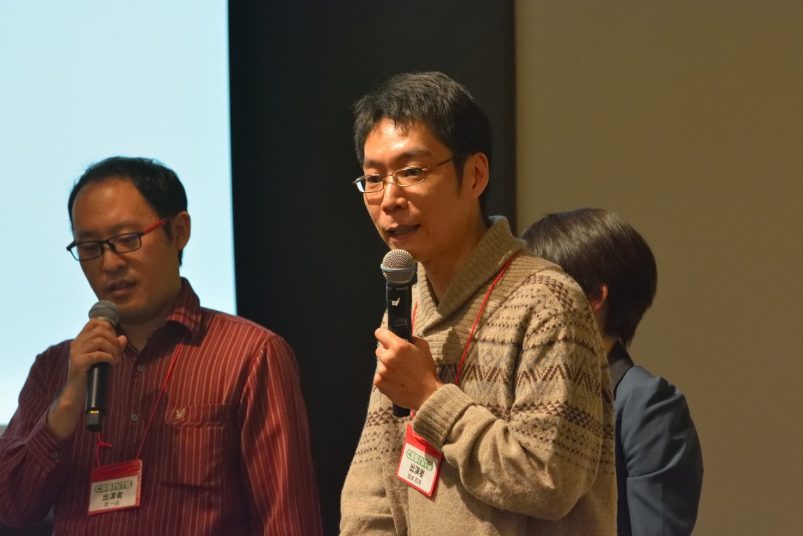 坂本が話す場面