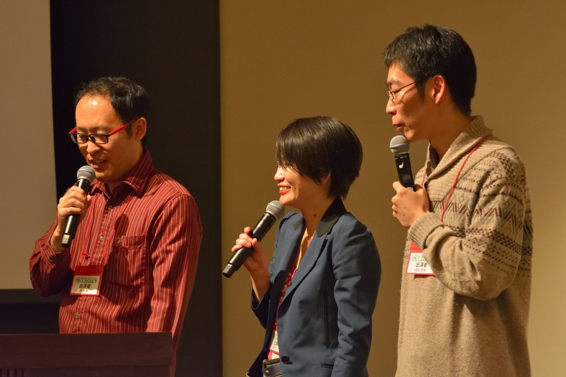 原さん、矢野さん、坂本の3人で話す場面