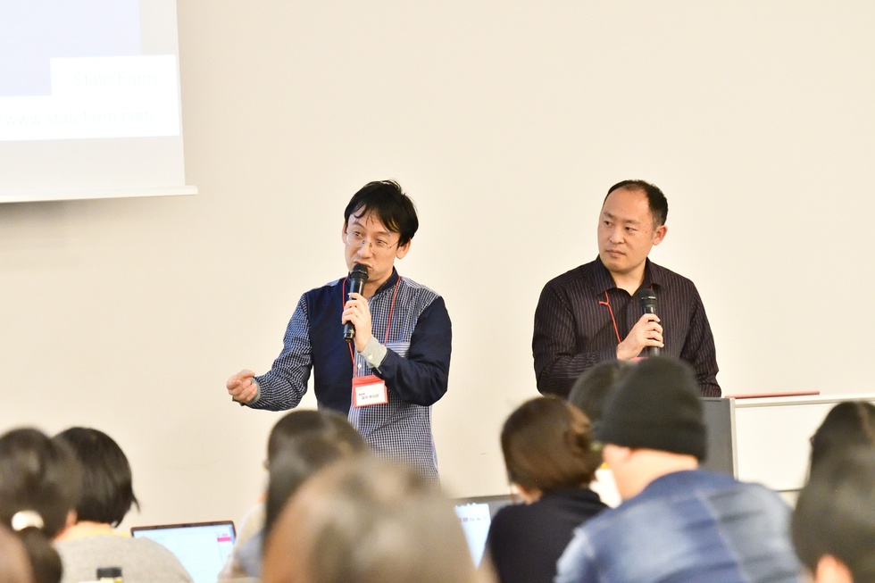 写真:原さんと深沢さん